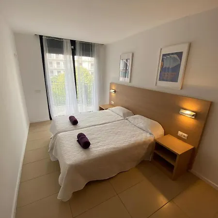 Osaka * Lloret de Mar