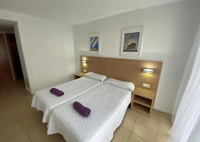 Osaka * Lloret de Mar